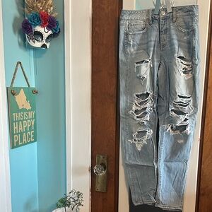 American Eagle Outfitters Light Blue Tomgirl Distressed Straight Leg Jeans